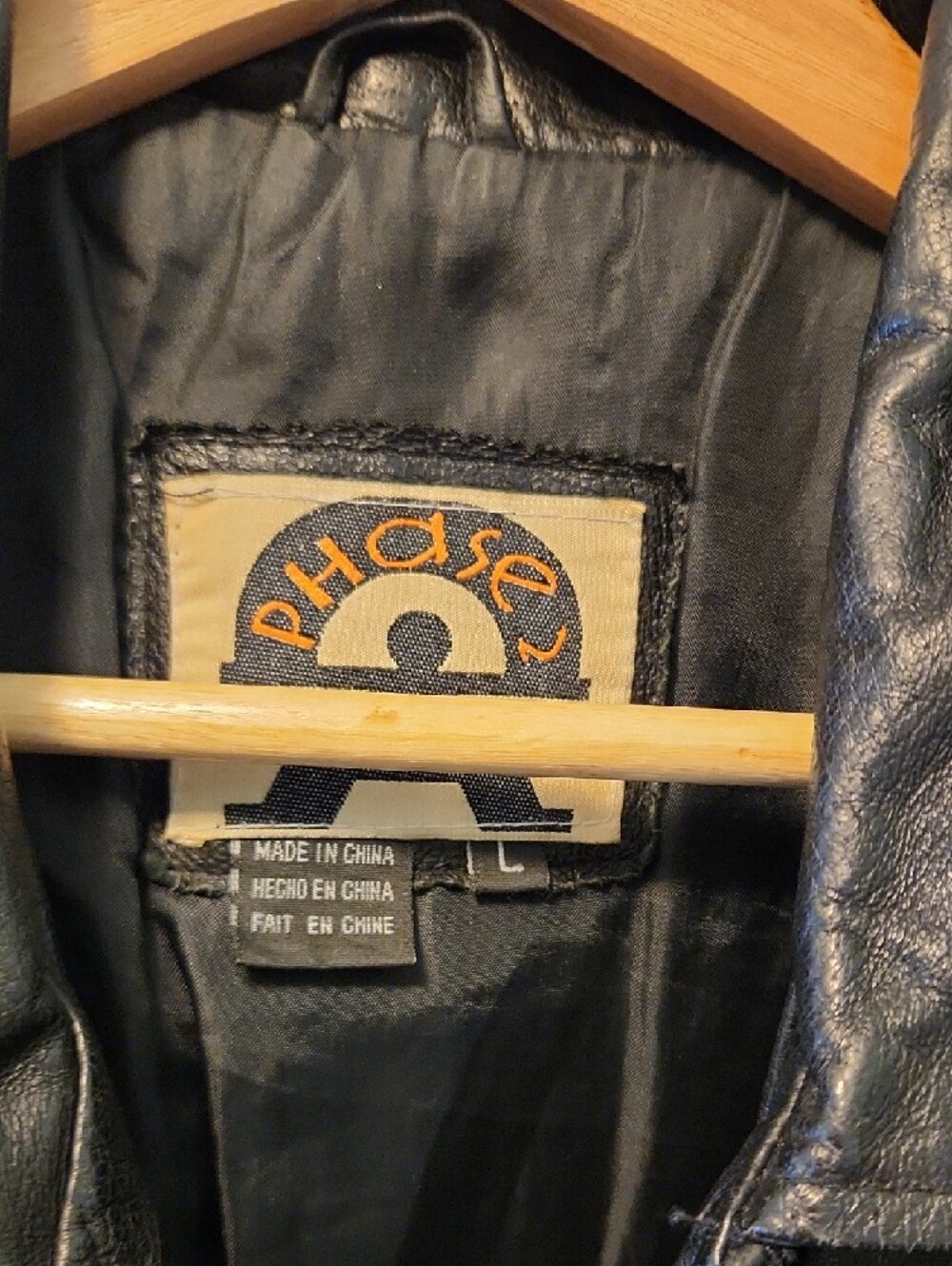 Black Leather Bomber Jacket with Zip Pockets - Picture 4 of 15